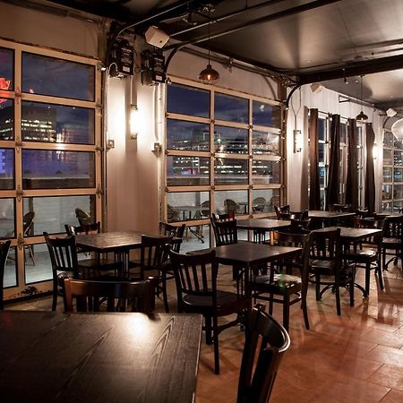 Hotel Indigo Newark Downtown Екстер'єр фото