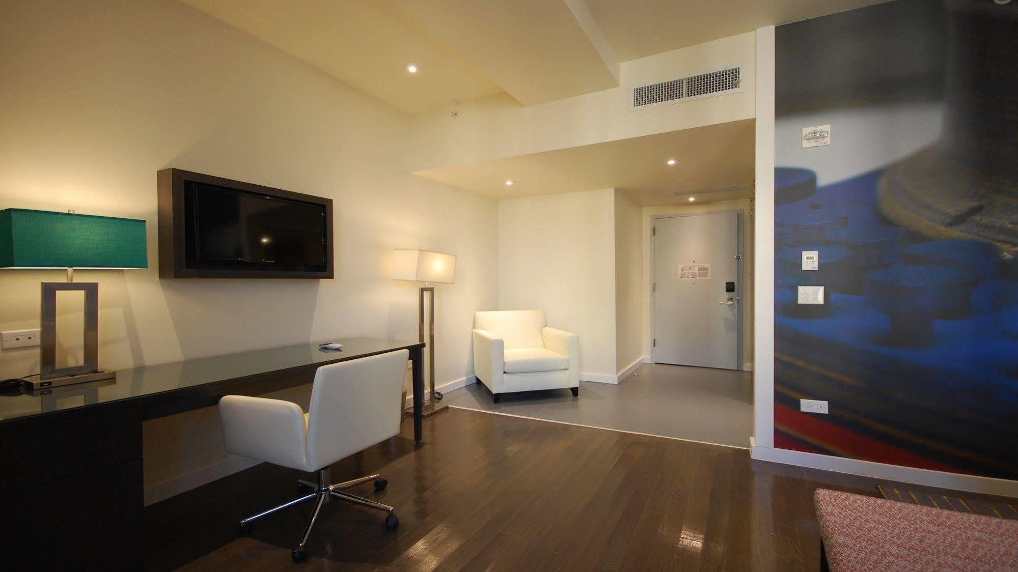 Hotel Indigo Newark Downtown Екстер'єр фото